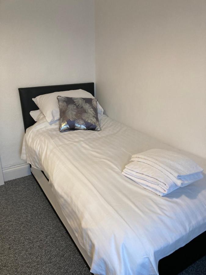 Lovely Two Bed Apartment @ 24A Green Street Ryde  Exterior foto